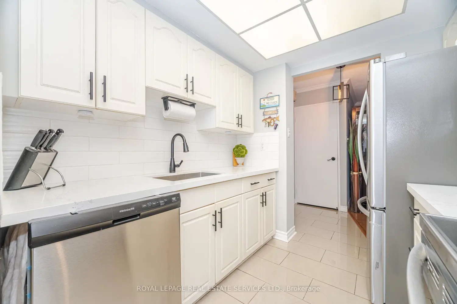 Additional image 4 of 3100 Kirwin Avenue 708