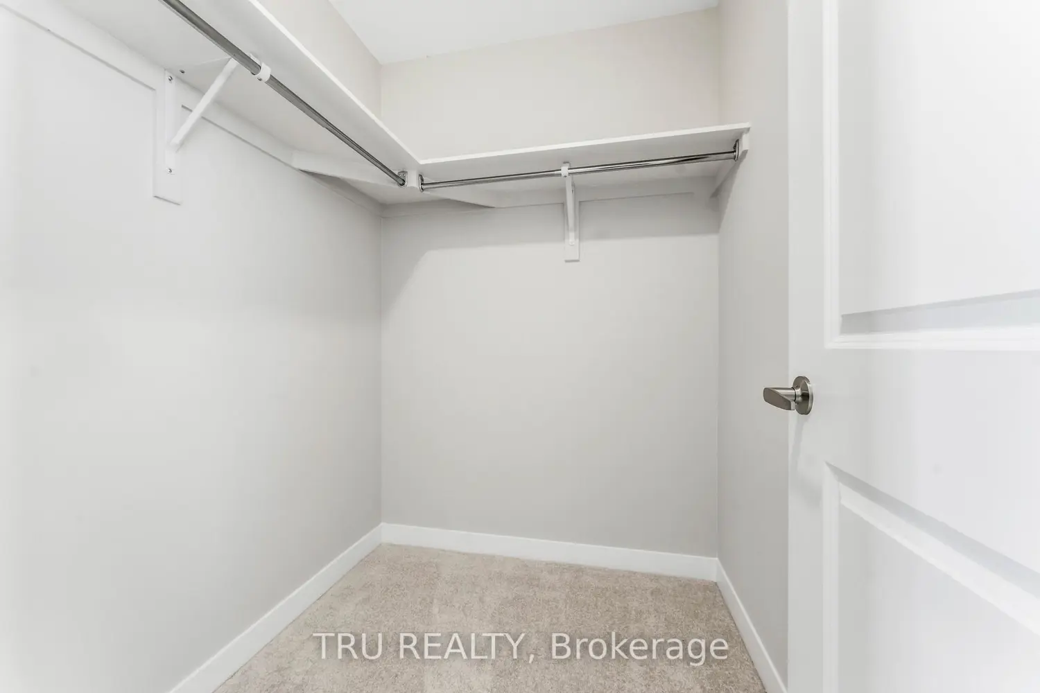 Additional image 9 of 706 Expansion Road