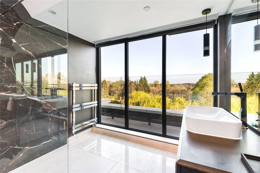 Additional image 19 of 6 bed detached house for saleCharters Gate, Ascot, Berkshire SL5