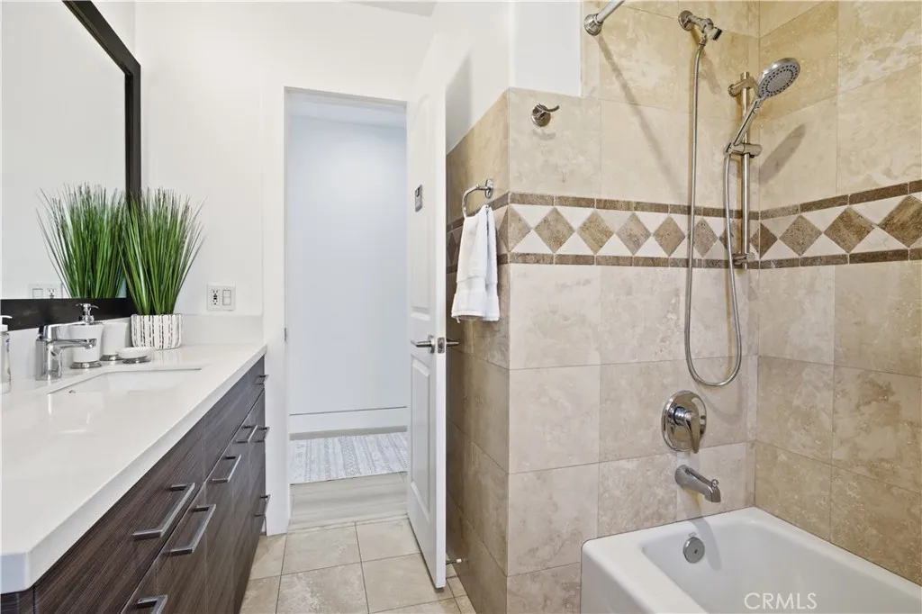 Additional image 27 of 5209 Avenida Oriente Street, Tarzana, CA 91356