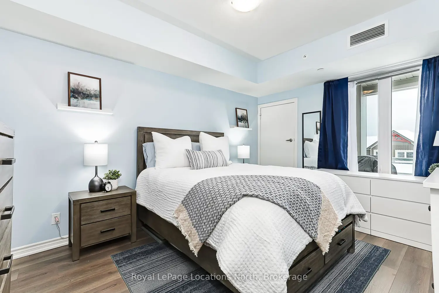 Additional image 6 of 5 Spooner Crescent 217