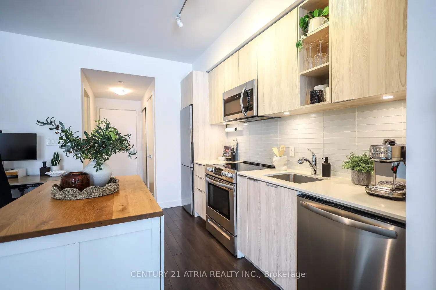 30 Ordnance Street 610 photo 4
