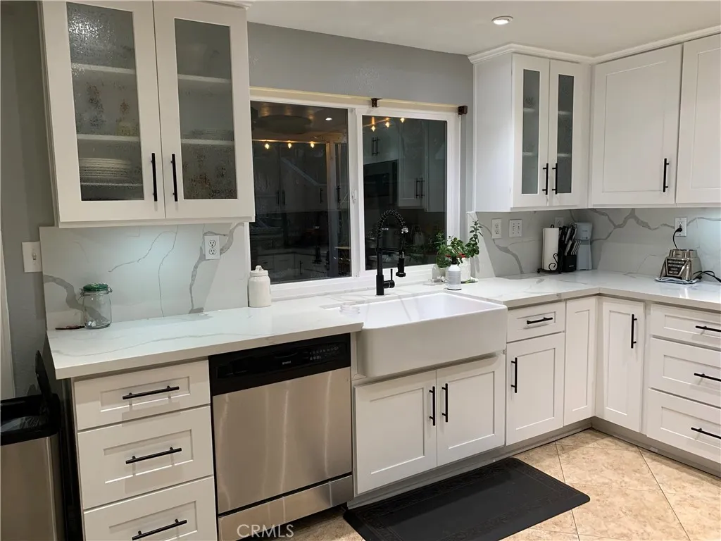 Additional image 3 of 16877 Windcrest Dr, Fontana, CA 92337