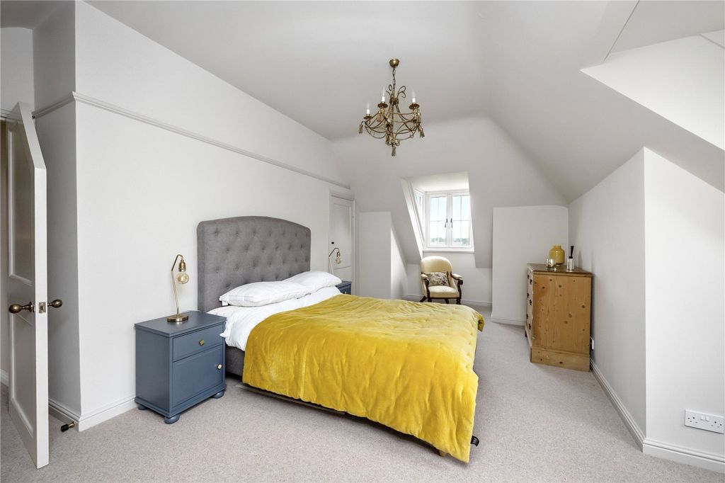Additional image 28 of 7 bed detached house for saleGrouse Road, Colgate, Horsham, West Sussex RH13