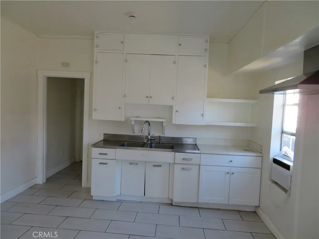 Additional image 30 of 3923 S Normandie Ave, Los Angeles, CA 90037