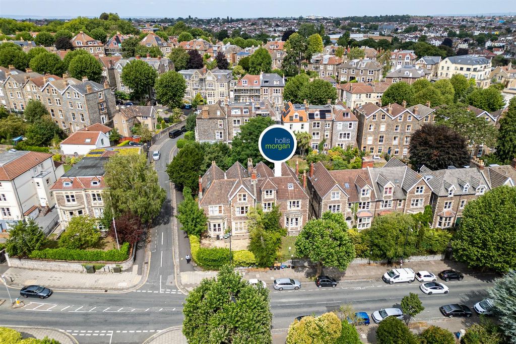 10 bed terraced house for saleRedland Road, Redland, Bristol BS6