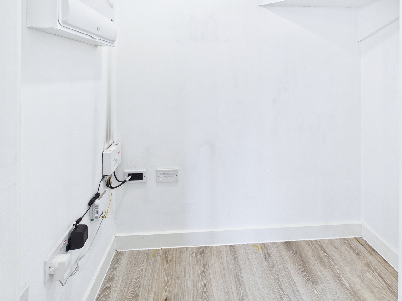 Additional image 8 of 3 Bed End Terrace, Bird Close, B12, N1 7GU