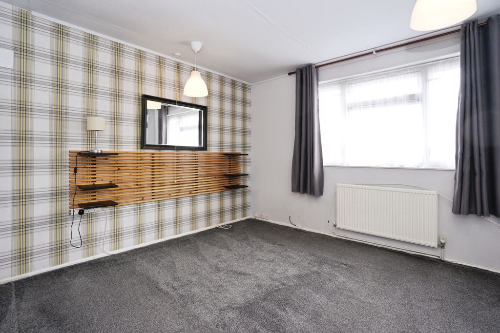 Additional image 12 of 3 bed semi-detached house for saleAshcroft Road, Luton LU2