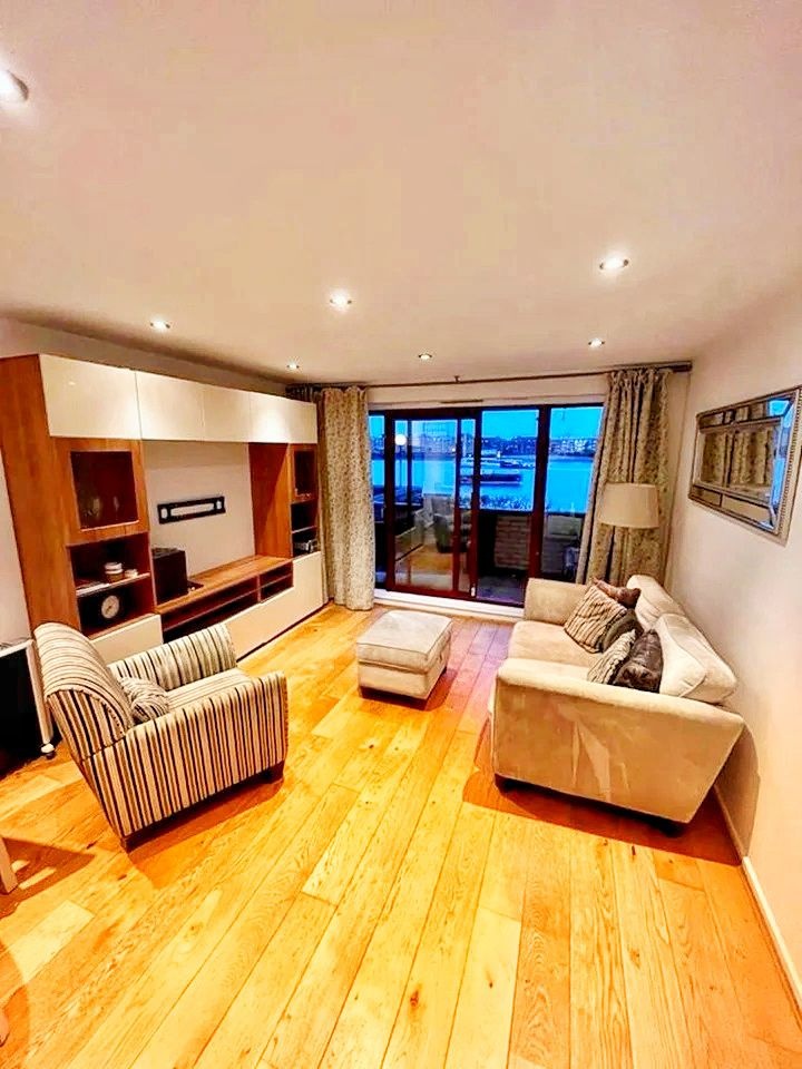 Additional image 2 of 2 Bed Flat, Wapping High Street, E1W, N1 7GU