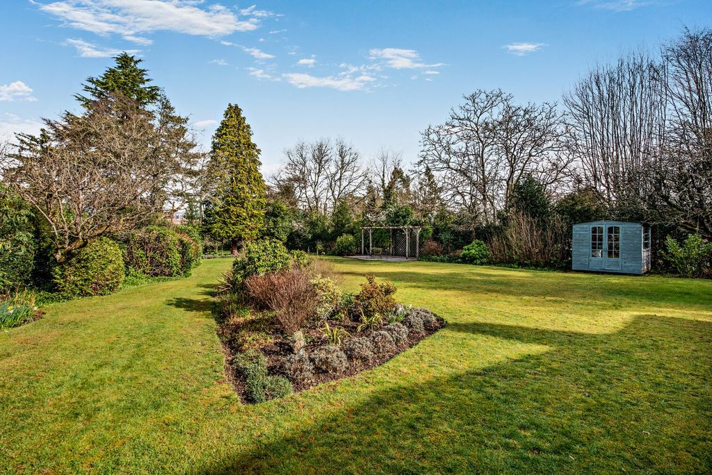 Additional image 2 of 5 bed detached house for saleTydehams, Newbury, Berkshire RG14