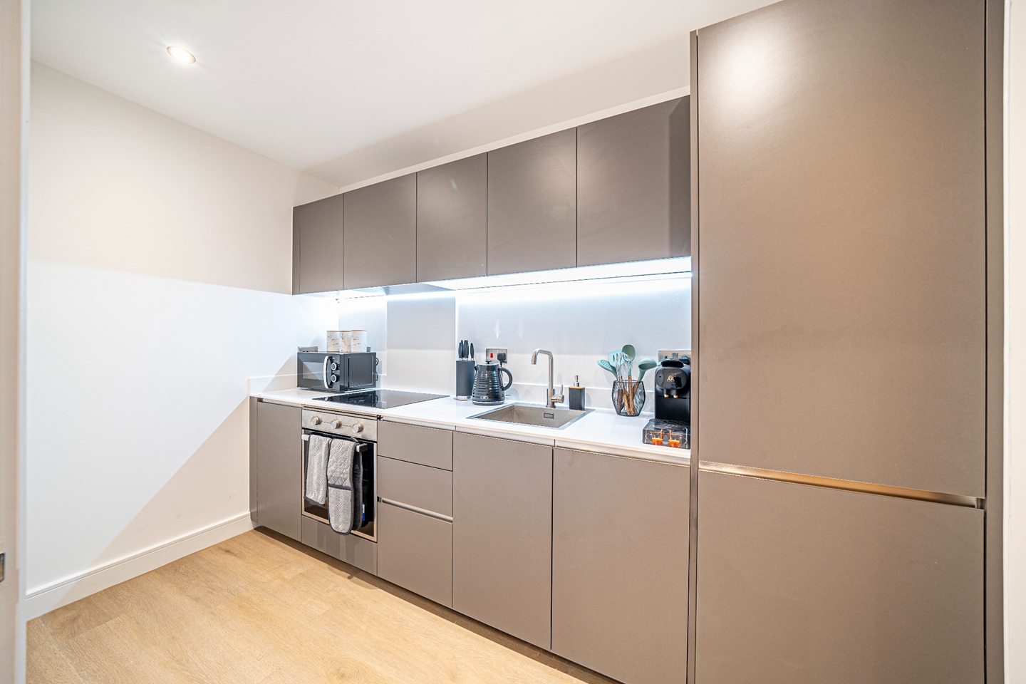 Additional image 5 of 2 Bed Flat, Leeds City Center, LS9, N1 7GU
