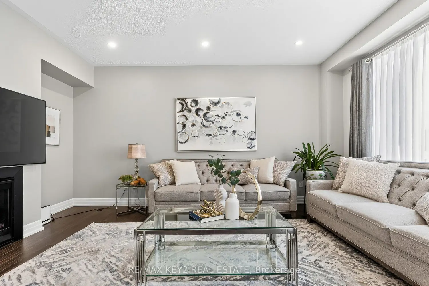 75 Pear Blossom Way photo 2