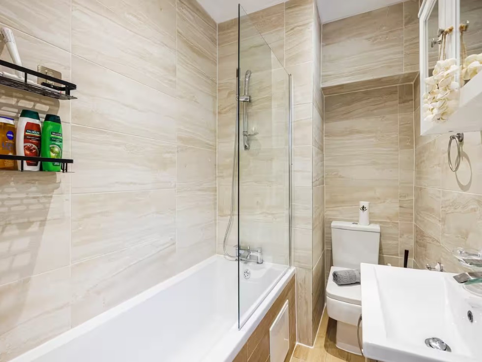 Additional image 17 of 1 Bed Flat, North End Road, W14, N1 7GU