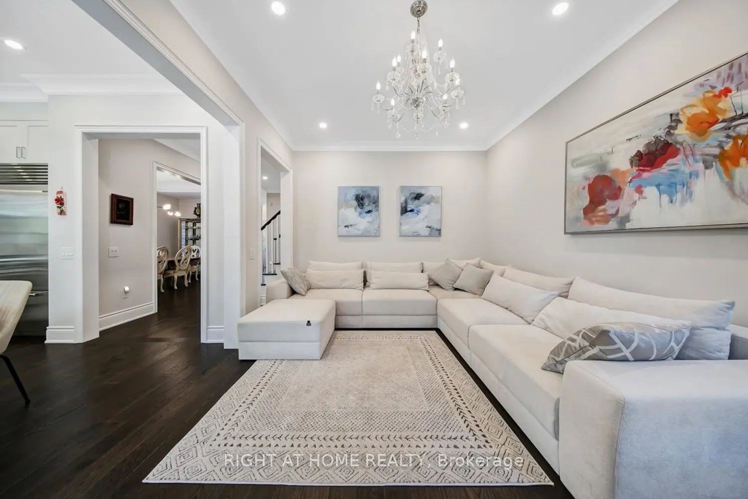 38 Menotti Drive photo 5