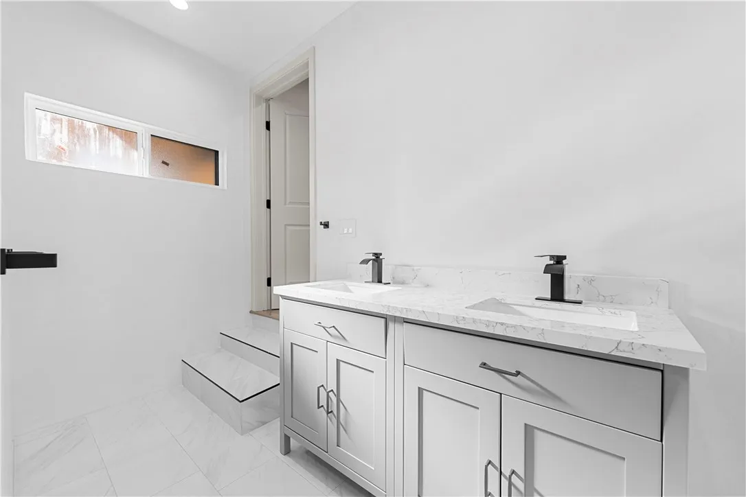 Additional image 62 of 13249 Kagel Canyon Street, Pacoima, CA 91331