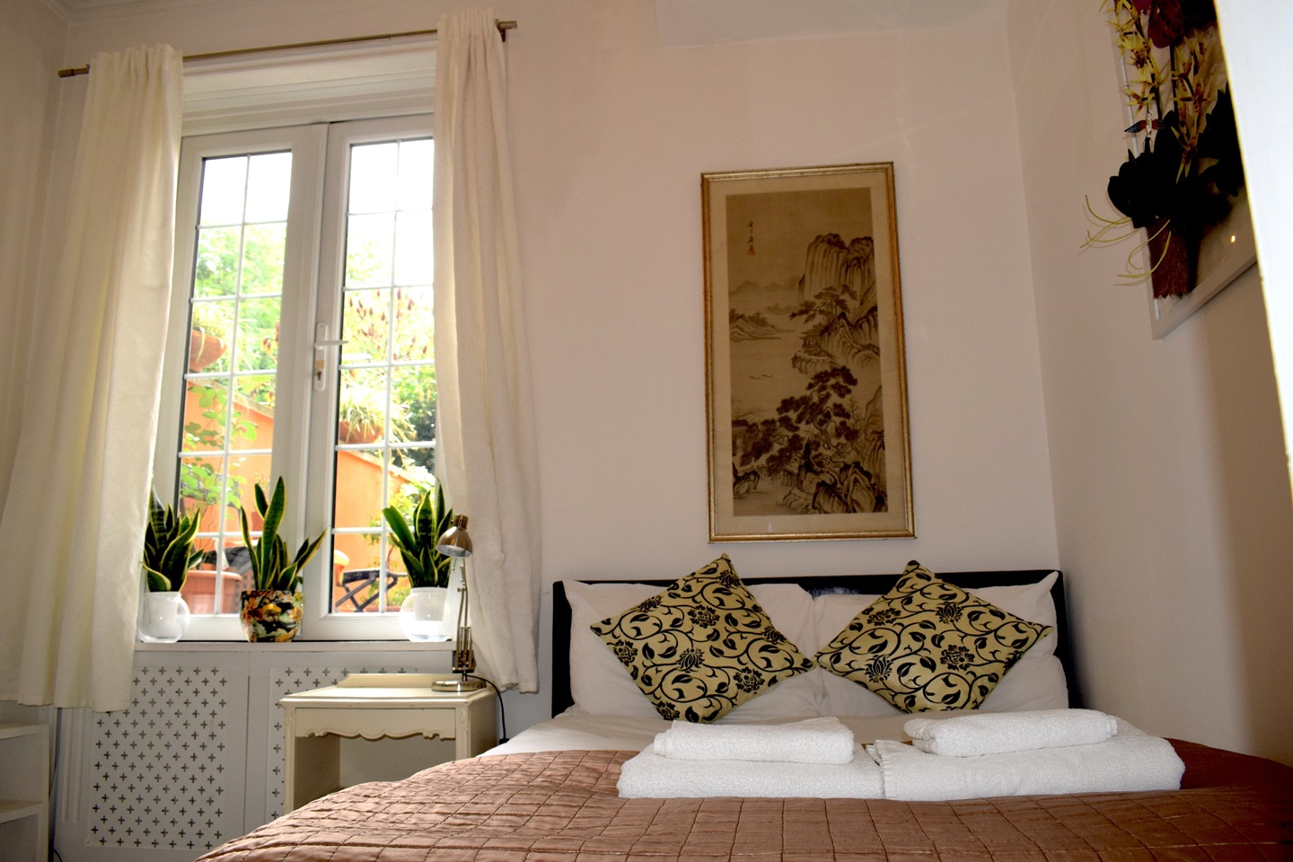 Additional image 16 of 2 Bed Flat, Saint Lukes Avenue, SW4, N1 7GU