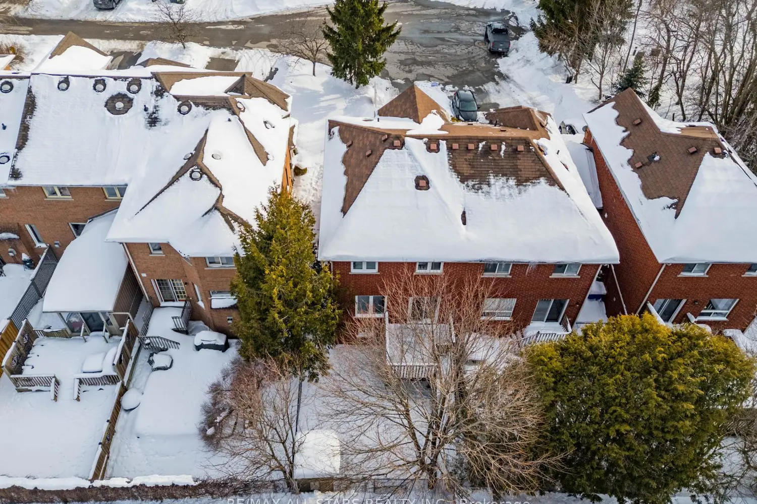 Additional image 18 of 84 Willoway