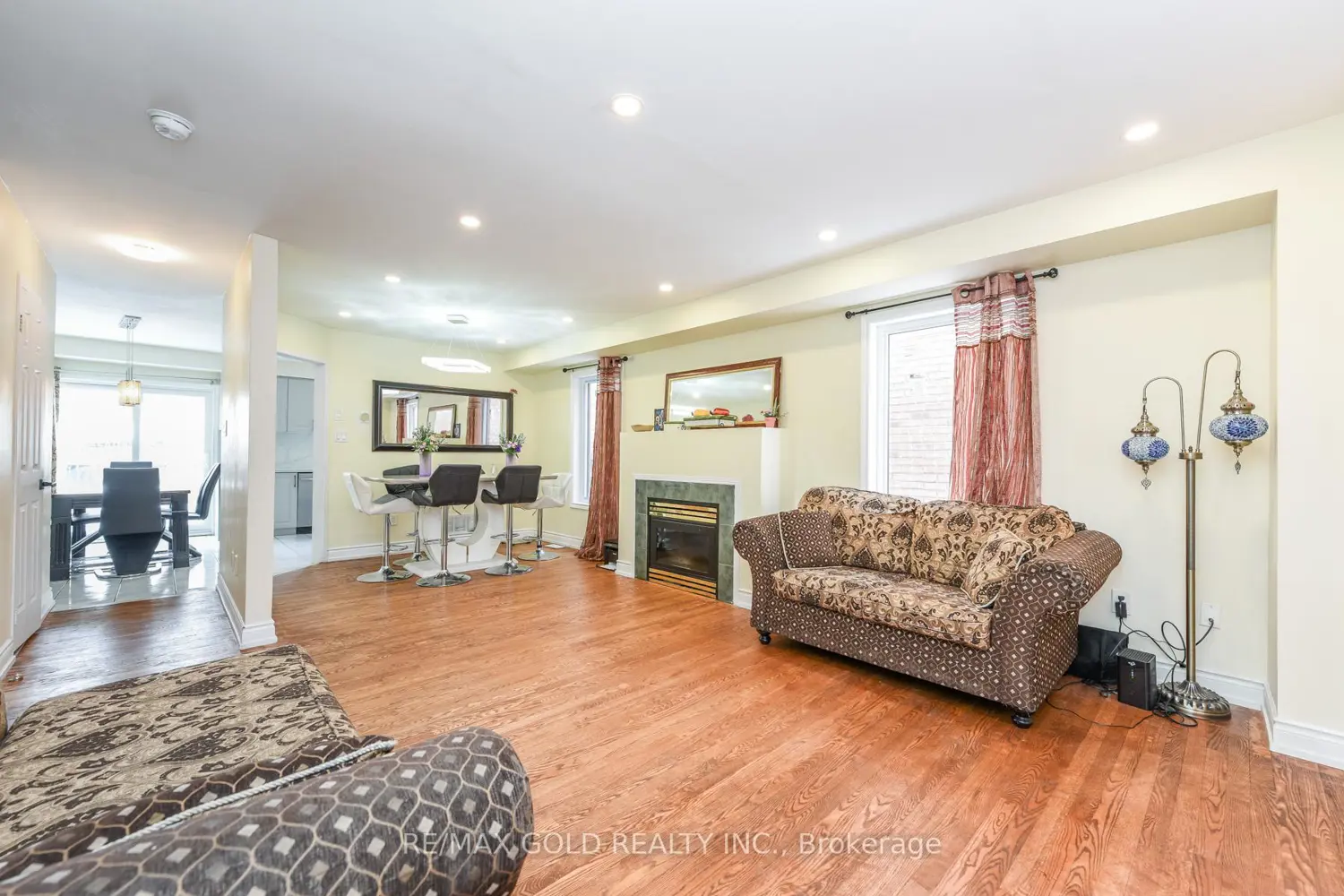 Additional image 2 of 3409 Mcdowell Drive