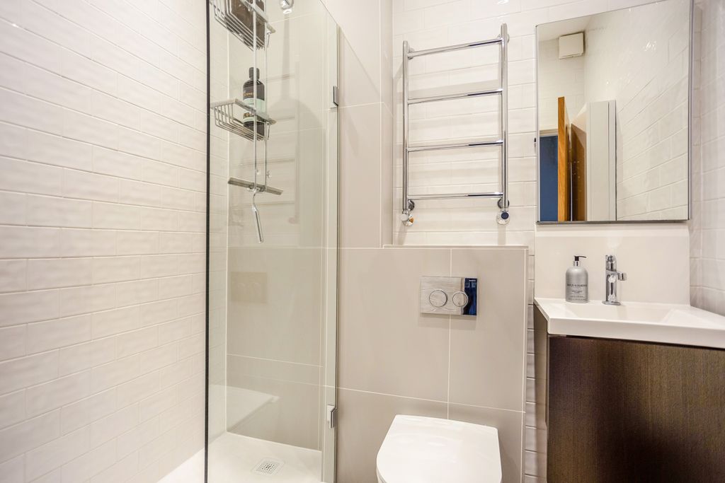 Additional image 9 of 1 bed flat for saleDarlington Street, Bath BA2