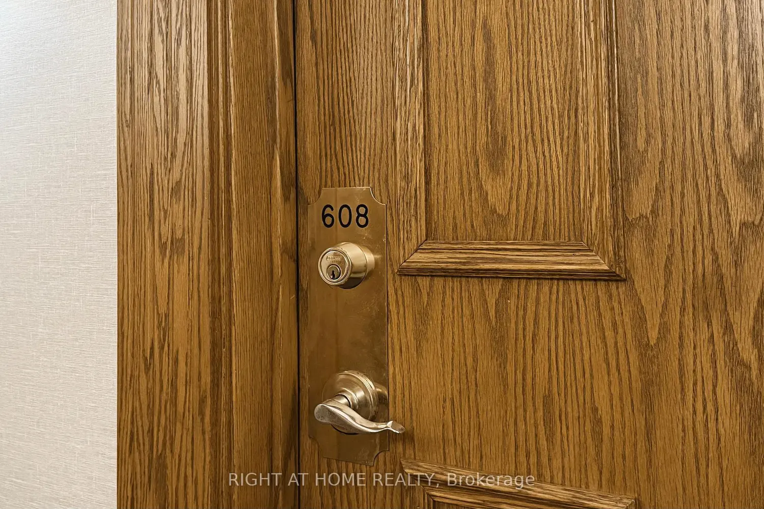 Additional image 15 of 228 Bonis Avenue 608