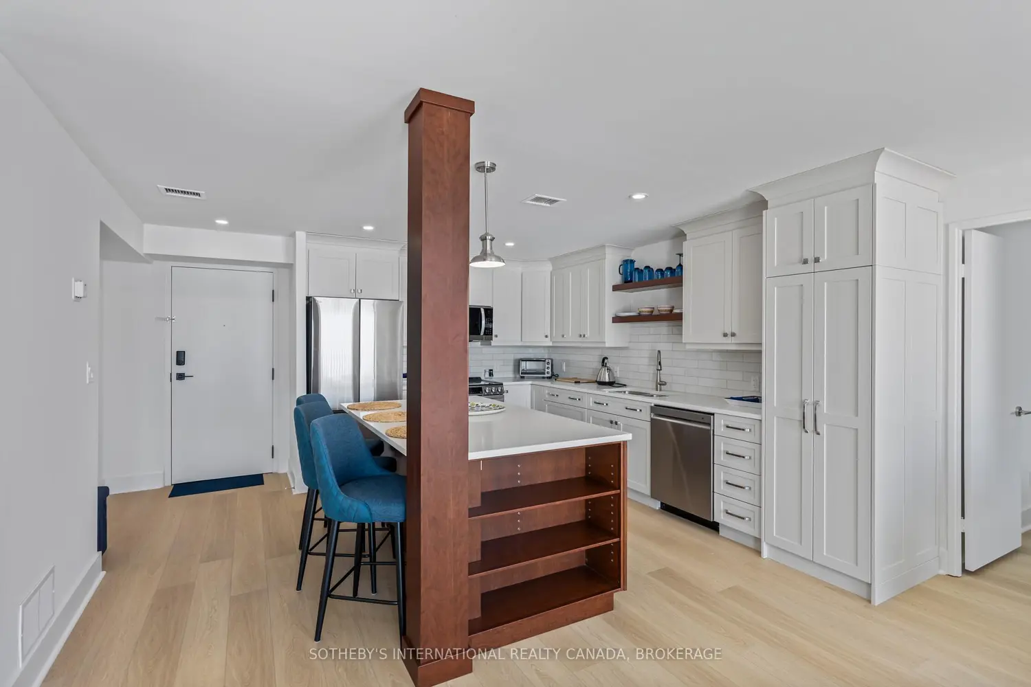 Additional image 7 of 235 South Street 302