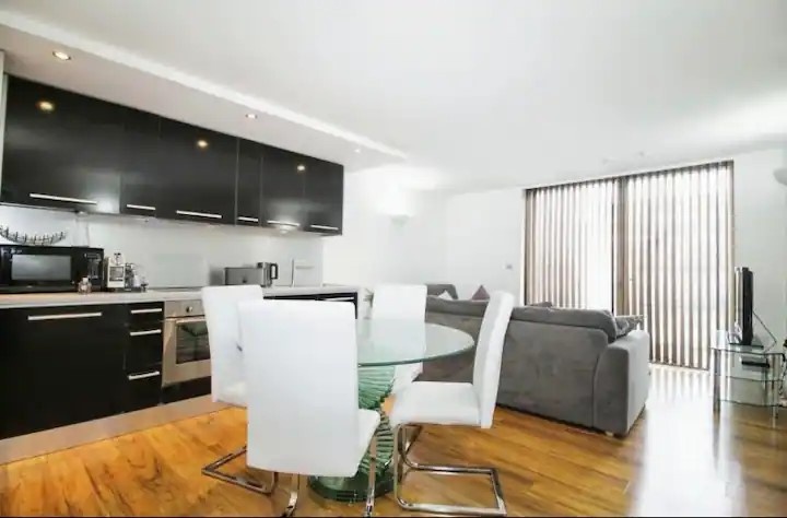 Additional image 2 of 2 Bed Flat, Wellington Street, LS1, N1 7GU