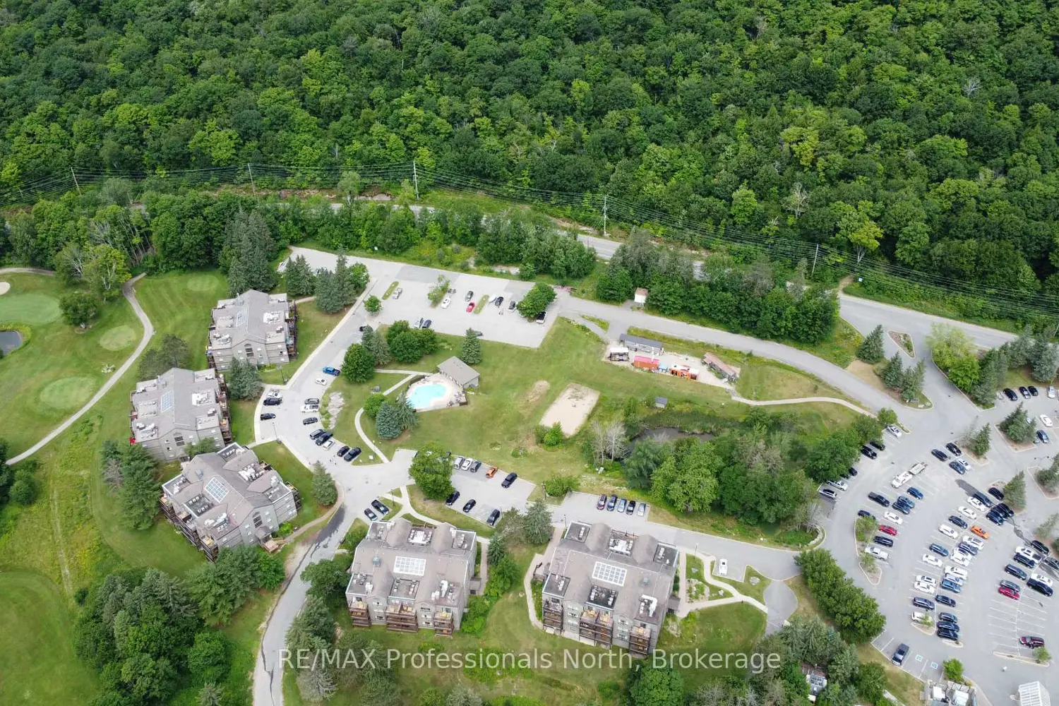 Additional image 9 of 1235 Deerhurst Drive 52-308