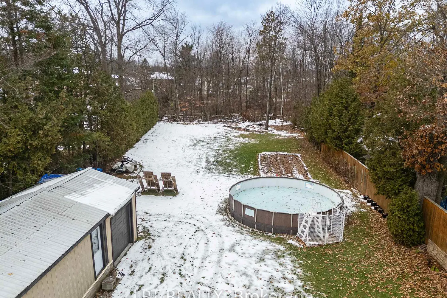 Additional image 4 of 3794 Albion Road