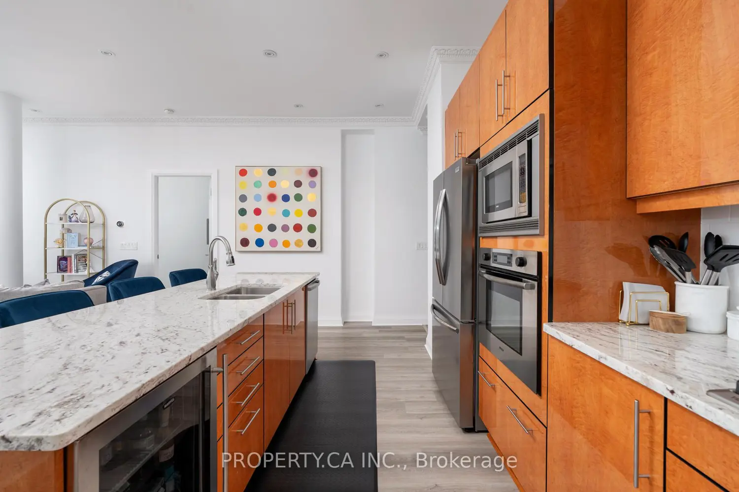 Additional image 11 of 12 Yonge Street 2903