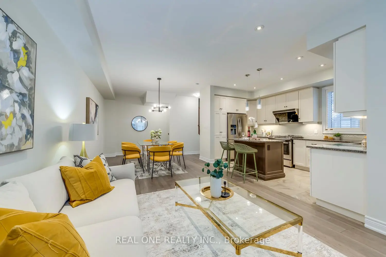 378 Alderwood Common photo 5