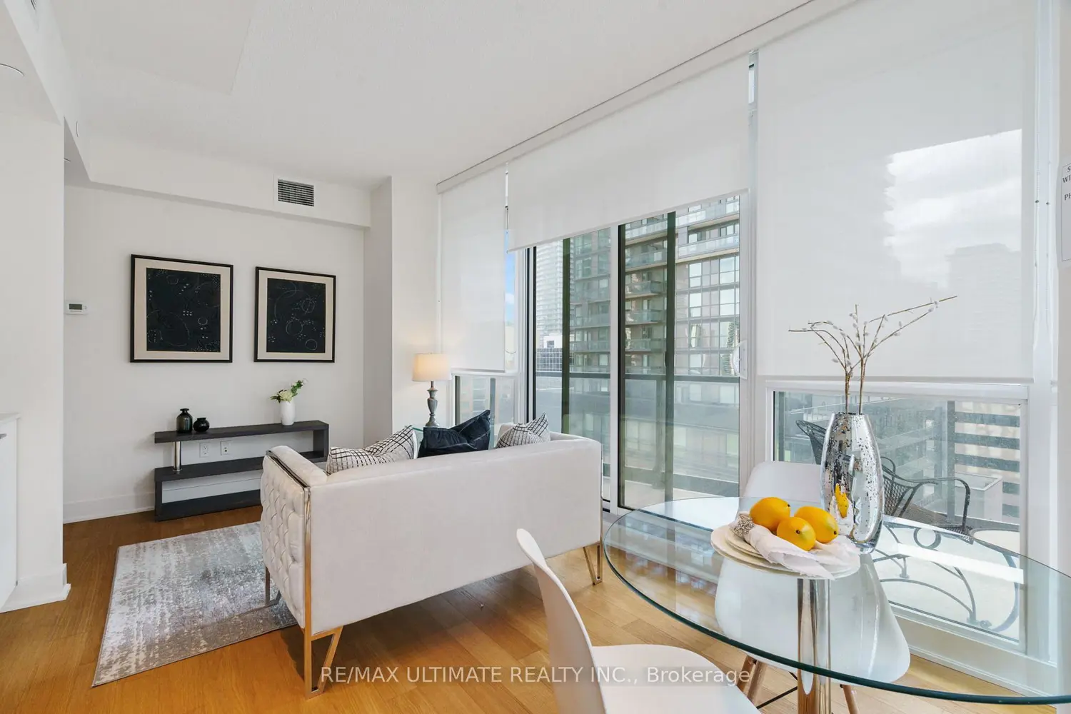 Additional image 2 of 30 Roehampton Avenue 802