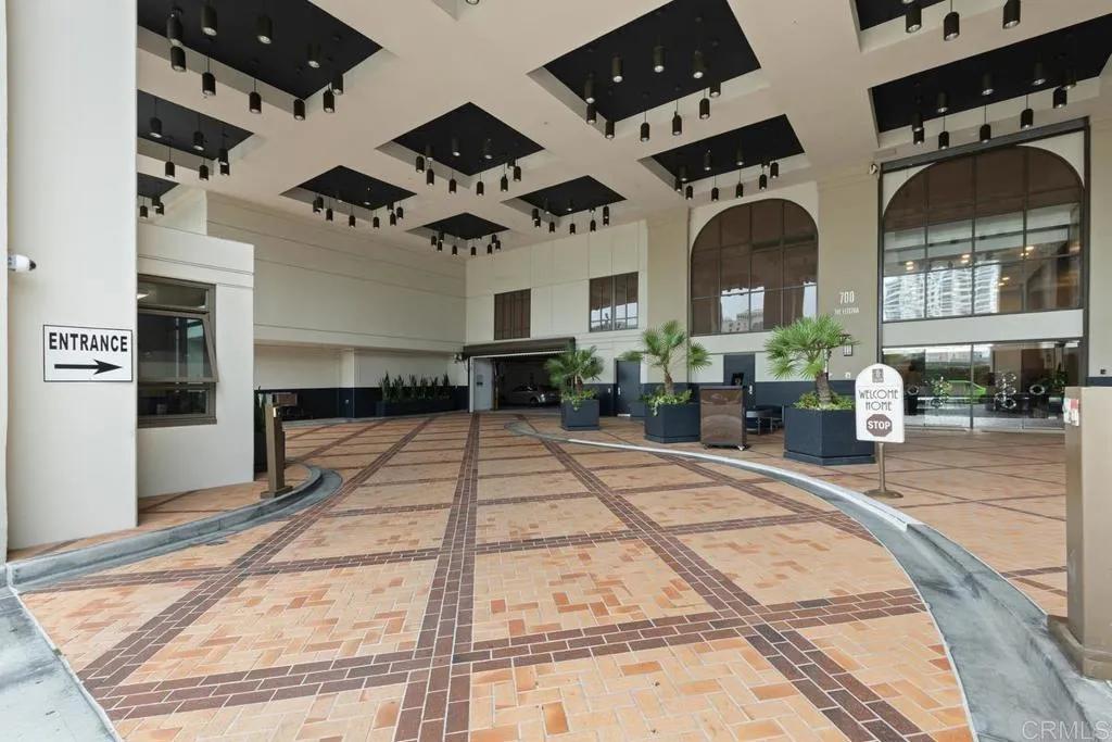 Additional image 64 of 700 W E Street Unit 801, San Diego, CA 92101