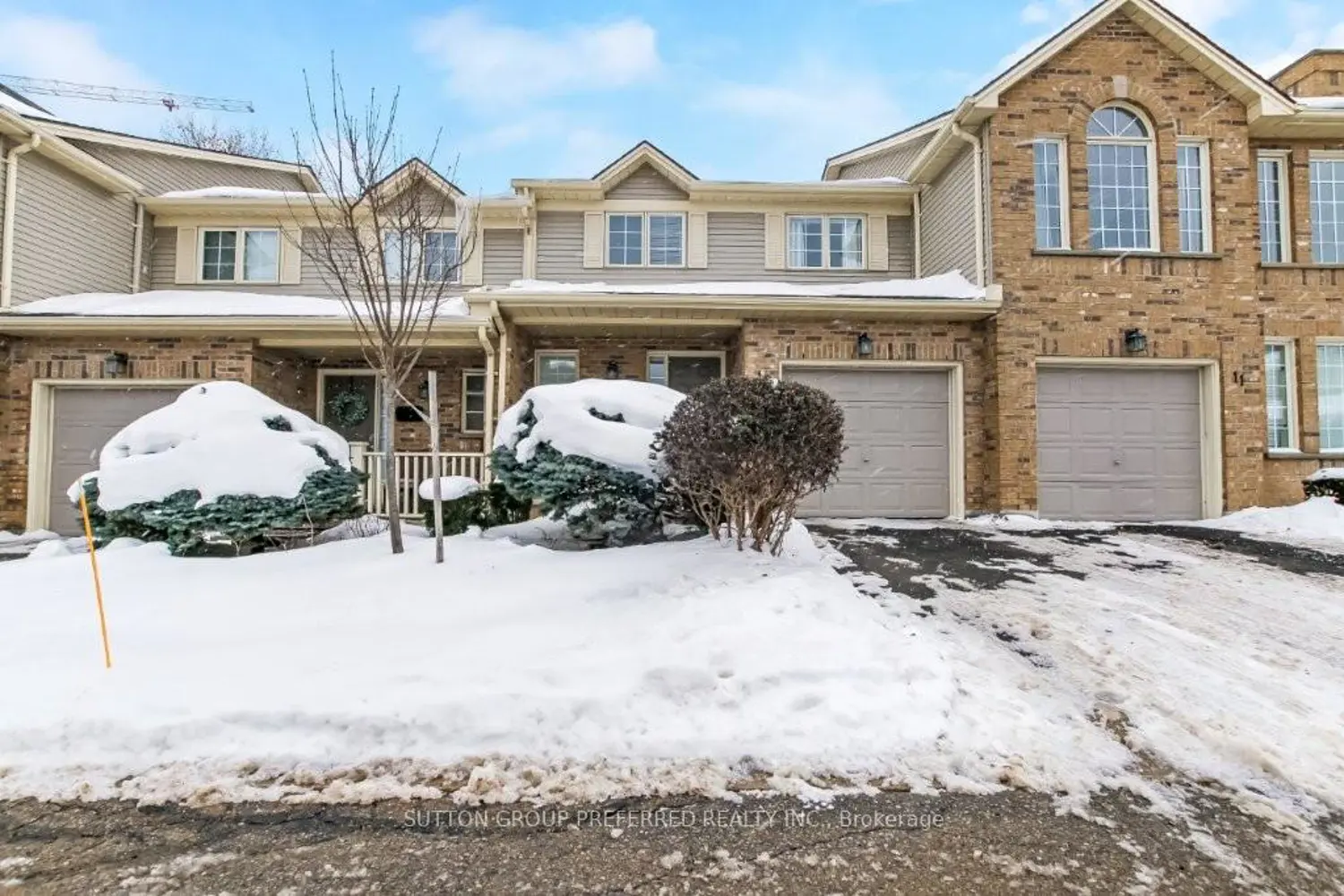 1015 Farnham Road 12