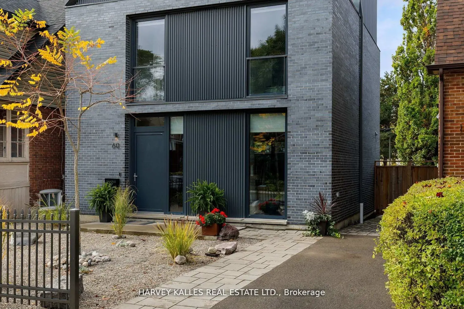 60 Hiltz Avenue