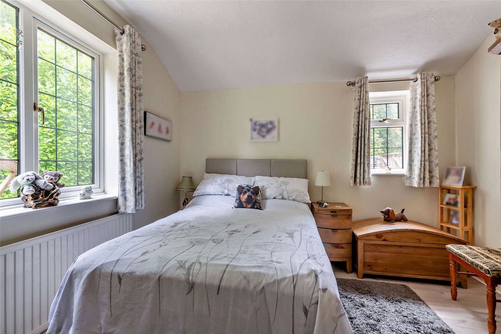 Additional image 8 of 6 bed detached house for saleChapel Row, Reading RG7
