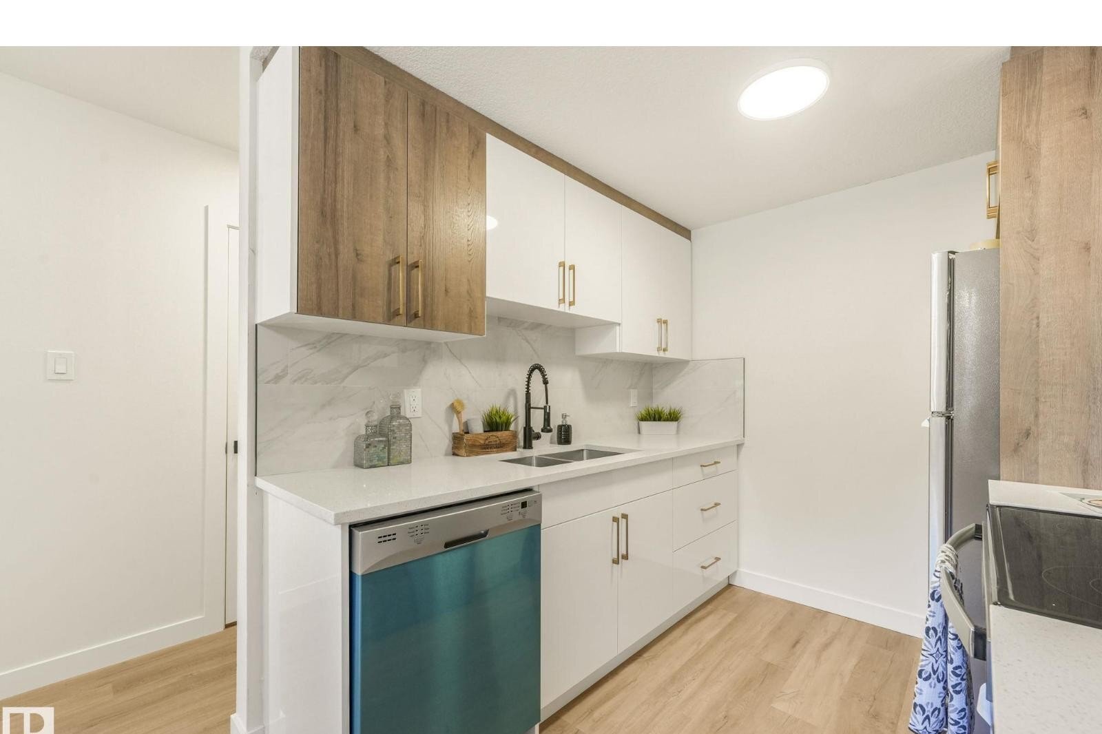 Additional image 8 of 199B Homestead Crescent NW, Edmonton, AB, T5A2Y2