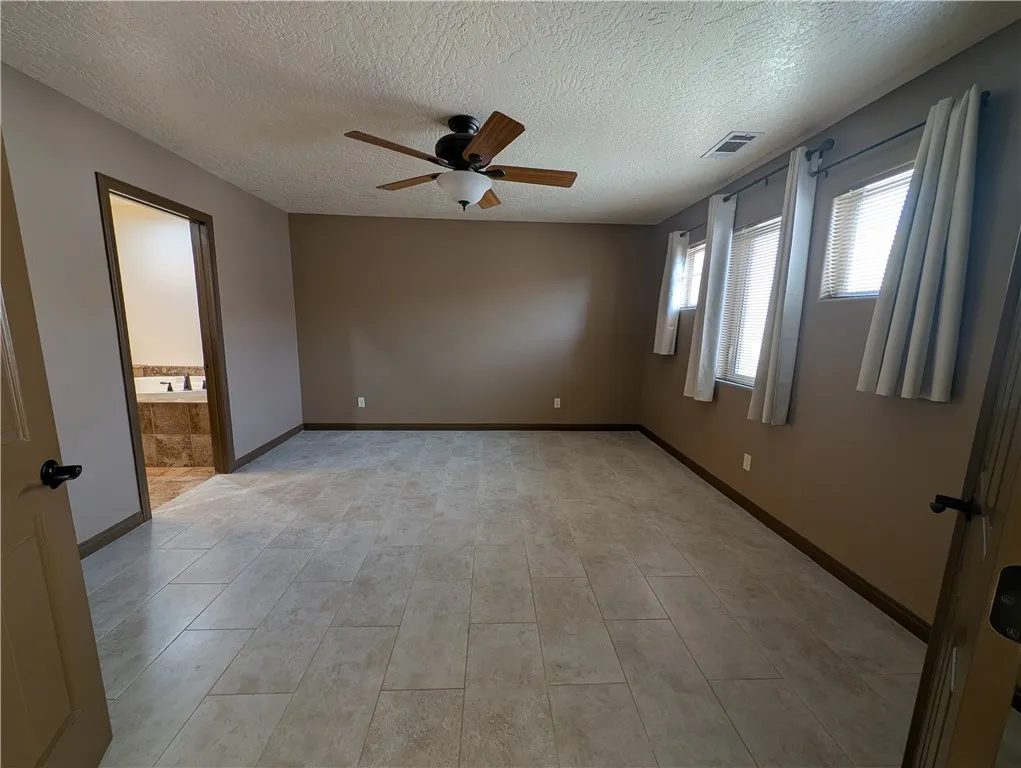 Additional image 16 of 27160 Vista Rd Unit 10, Helendale, CA 92342