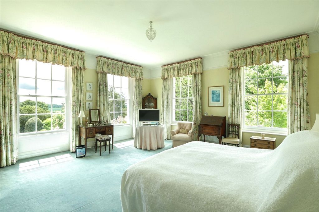 Additional image 11 of 8 bed detached house for saleWinterbourne, Newbury, Berkshire RG20