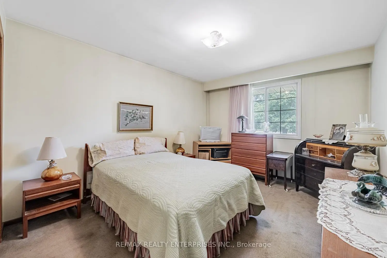 Additional image 16 of 2739 Embleton Road