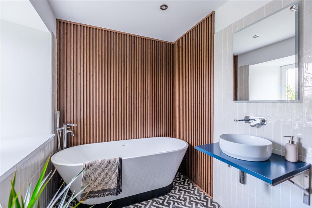 Additional image 14 of 3 bed flat for saleGreen Street, Strathaven ML10