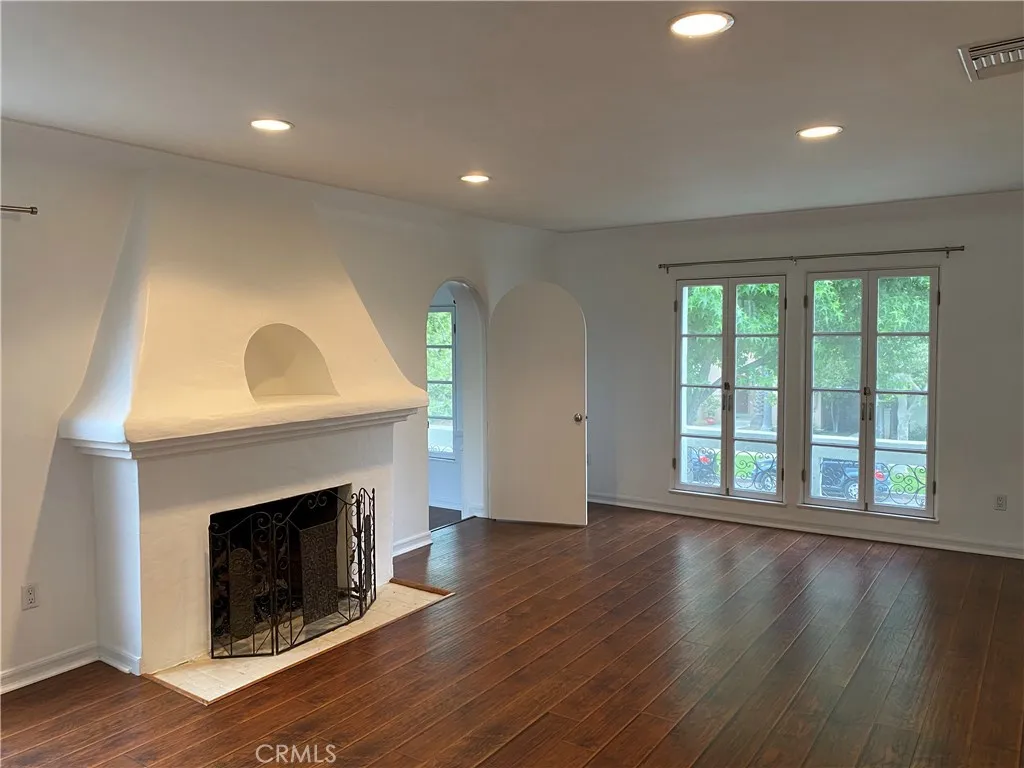 Additional image 55 of 1028 S Crescent Heights Boulevard, Los Angeles, CA 90035