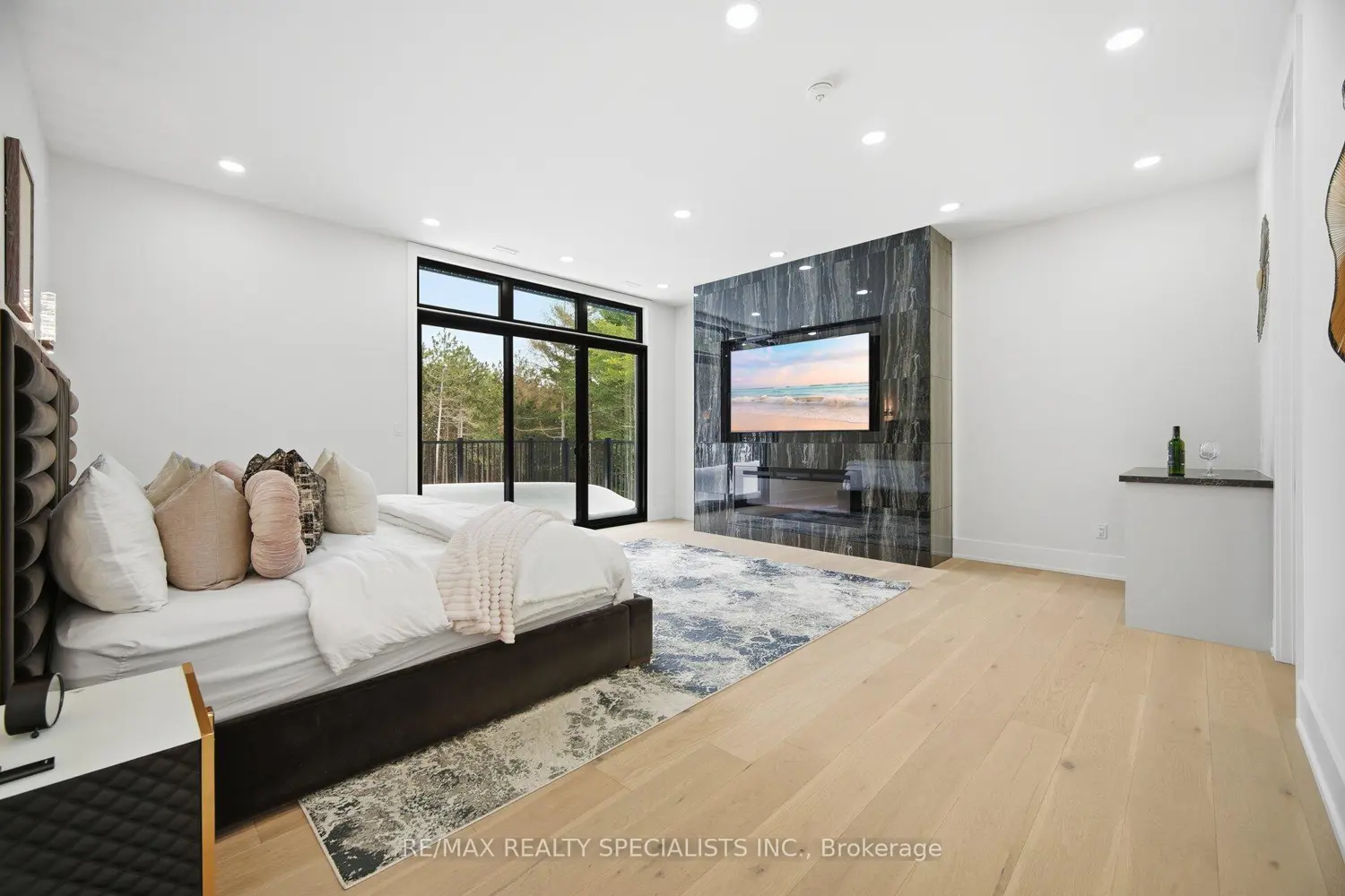 Additional image 10 of 18785 The Gore Road