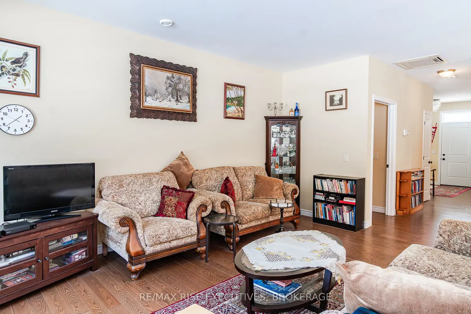 Additional image 5 of 7 Autumn Lane 4