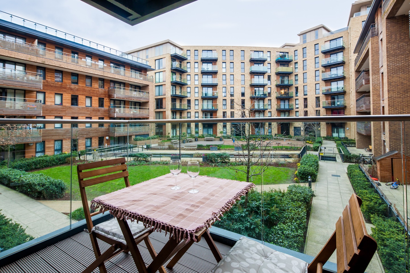 Additional image 6 of 2 Bed Flat, Maple Quays, SE16, N1 7GU