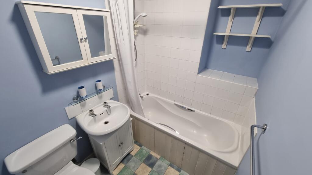 Additional image 8 of 215 Rosemount Place, Rosemount, Aberdeen, AB25