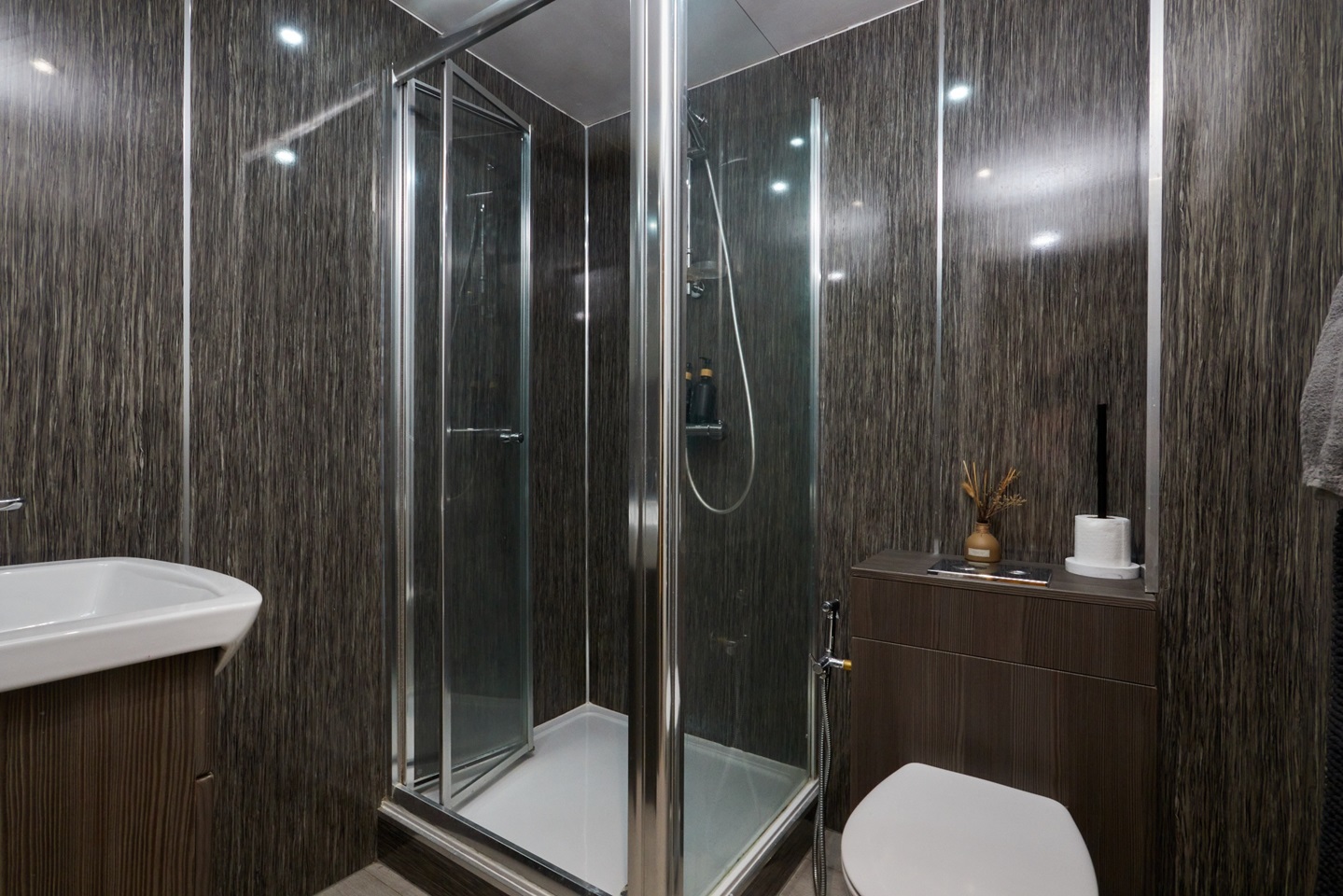 Additional image 4 of 1 Bed Flat, Blenheim Terrace, LS2, N1 7GU