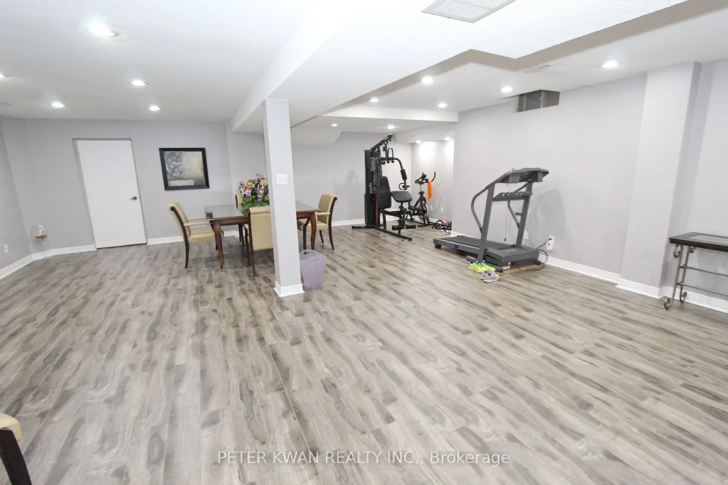 Additional image 14 of 20 Saratoga Road