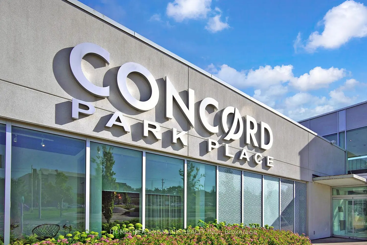 Additional image 20 of 85 Mcmahon Drive Ph3803