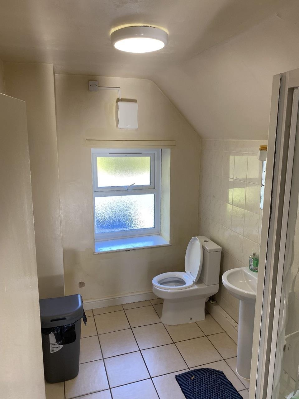 Additional image 4 of 2 Bed Flat, North Hill Road, LS6, N1 7GU