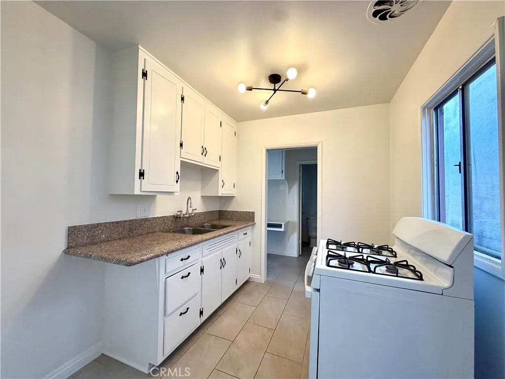 Additional image 13 of 8767 Valley Boulevard Unit 11, Rosemead, CA 91770